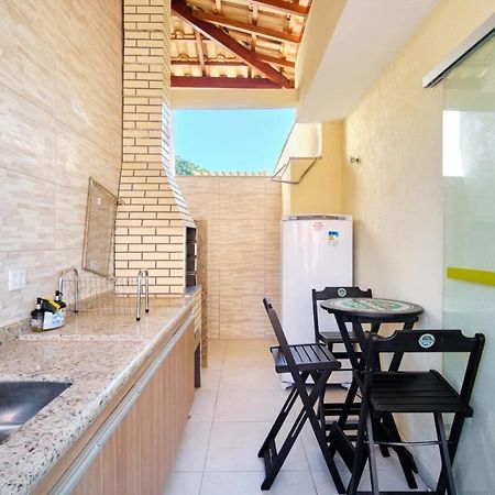 Apartamento Bem Equipado Com Ar Condicionado E Churrasqueira A 100 Metros Da Praia - 02 Dormitorios - Edificio Agua Viva อูบาตูบา ภายนอก รูปภาพ